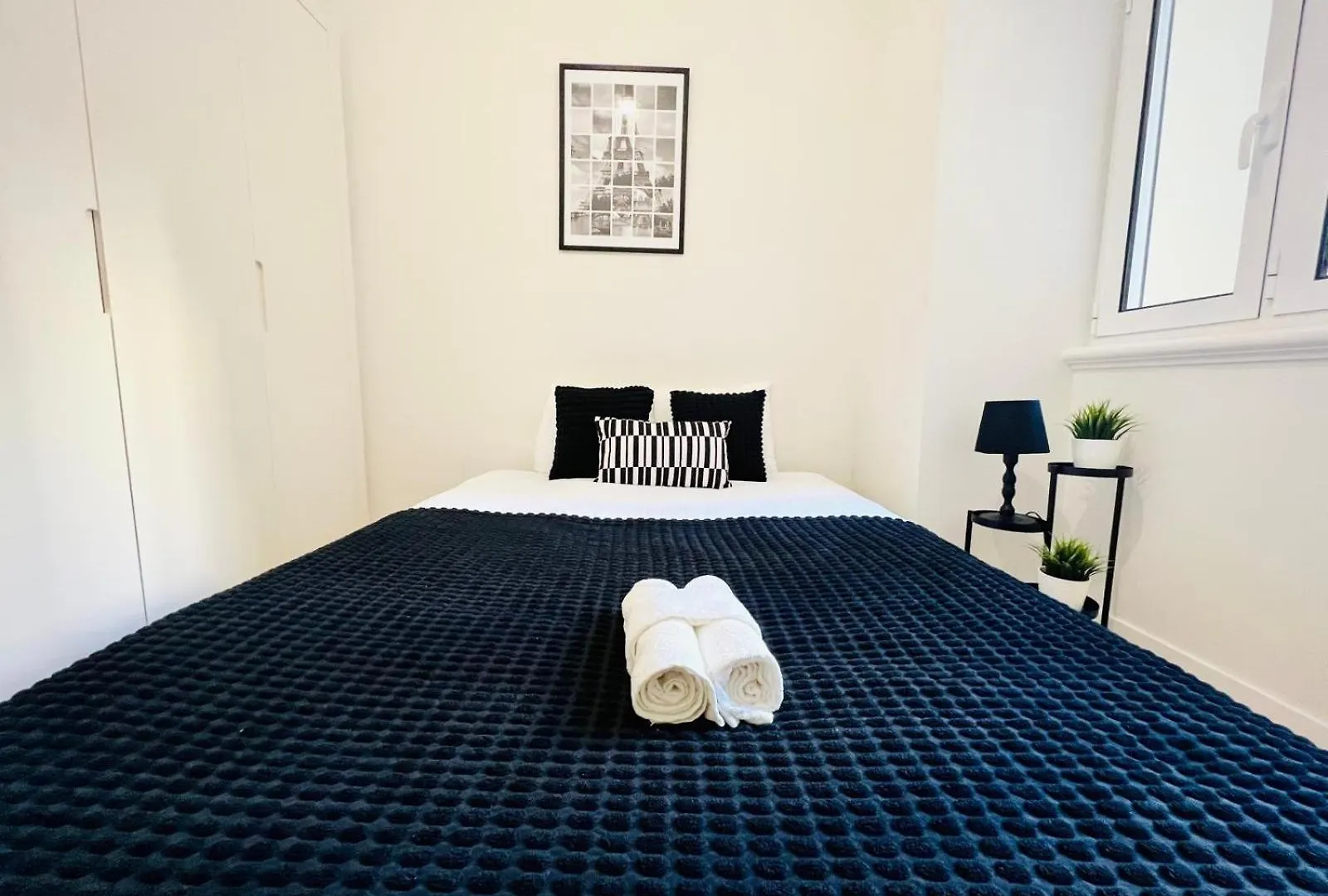 Luxury Central Lisbon Rooms, Best Location For Tourists